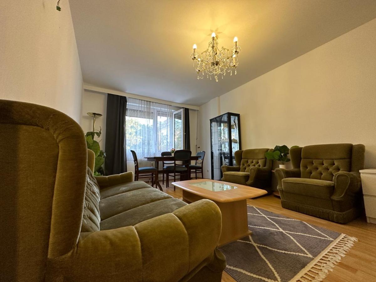 2 Rooms Flat With Balcony, Near Of Center Wien Exterior foto
