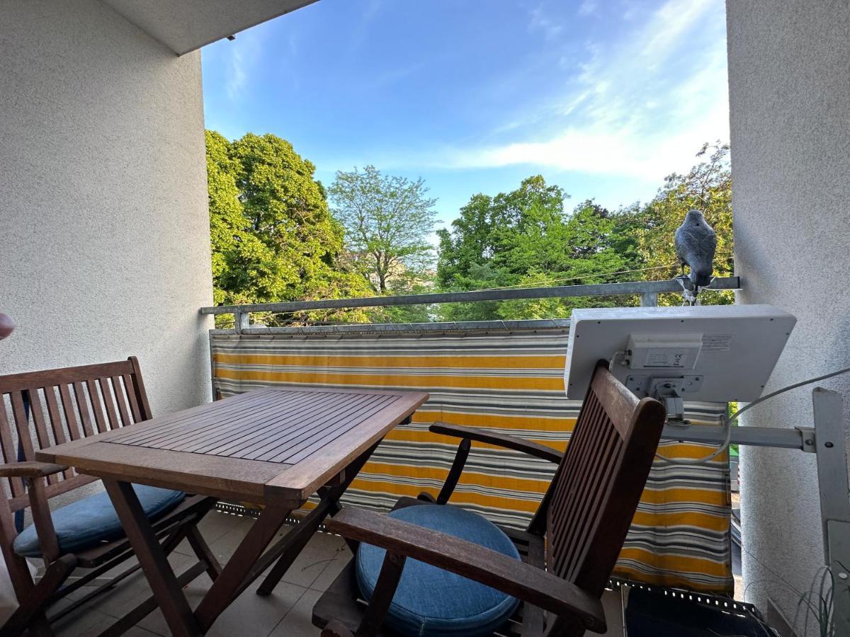 2 Rooms Flat With Balcony, Near Of Center Wien Exterior foto
